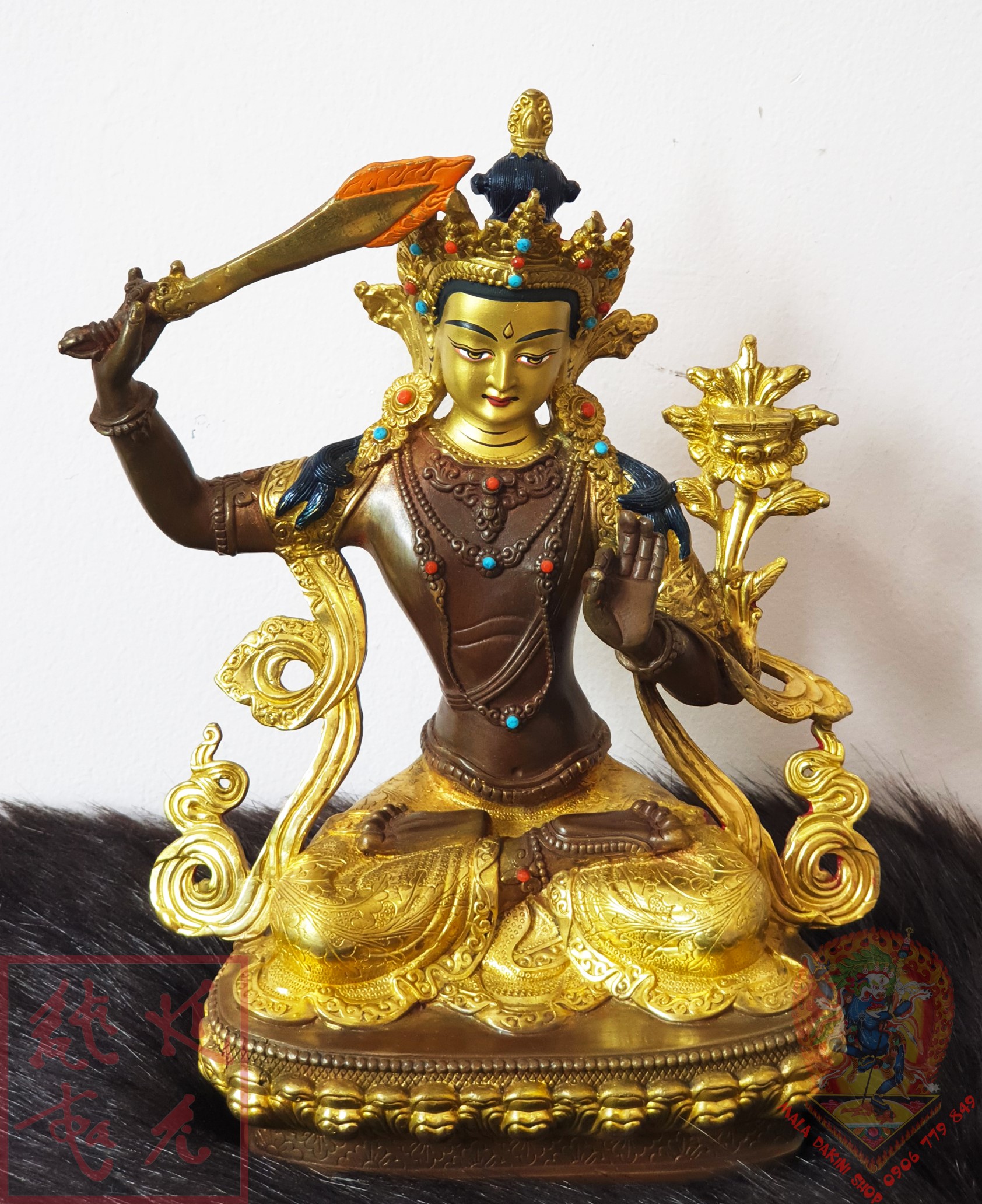 6 Vị Bồ Tát Phổ Biến Nhất Trong Phật Giáo: Ý Nghĩa, Hình Tượng Và Danh Hiệu 5 Văn Thù Sư Lợi Bồ Tát (Mañjuśrī)